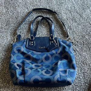Coach Tote Bag in AMAZING Condition!!!